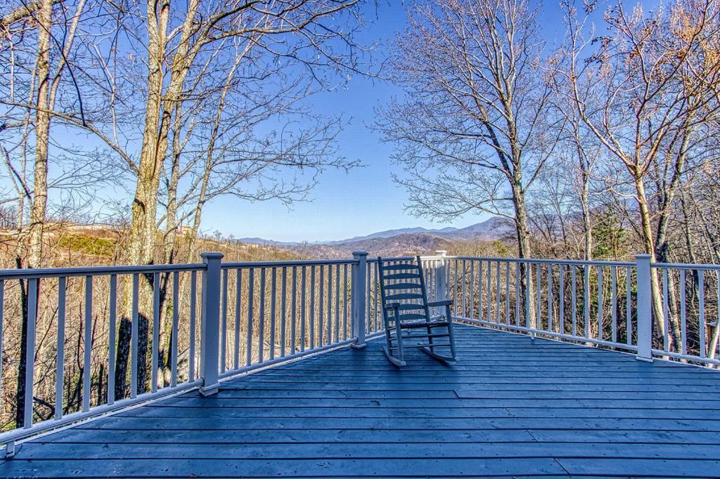Ober Hideaway, Hot Tub, Wifi, 1089 Free Tickets Each Paid Day, Dollywood And More Gatlinburg Buitenkant foto